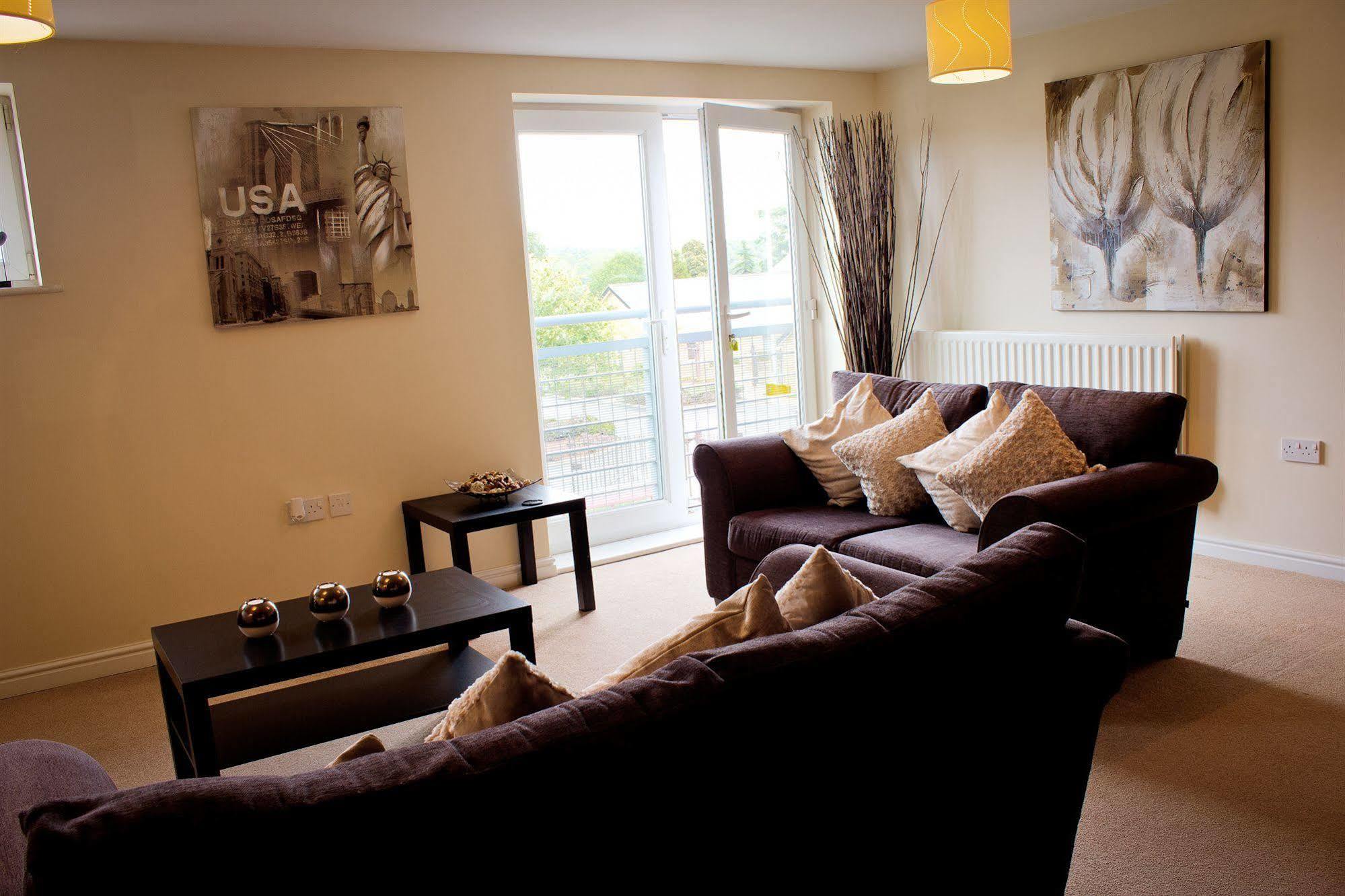 The Lindley Suite - Simple2Let Serviced Apartments Huddersfield Buitenkant foto