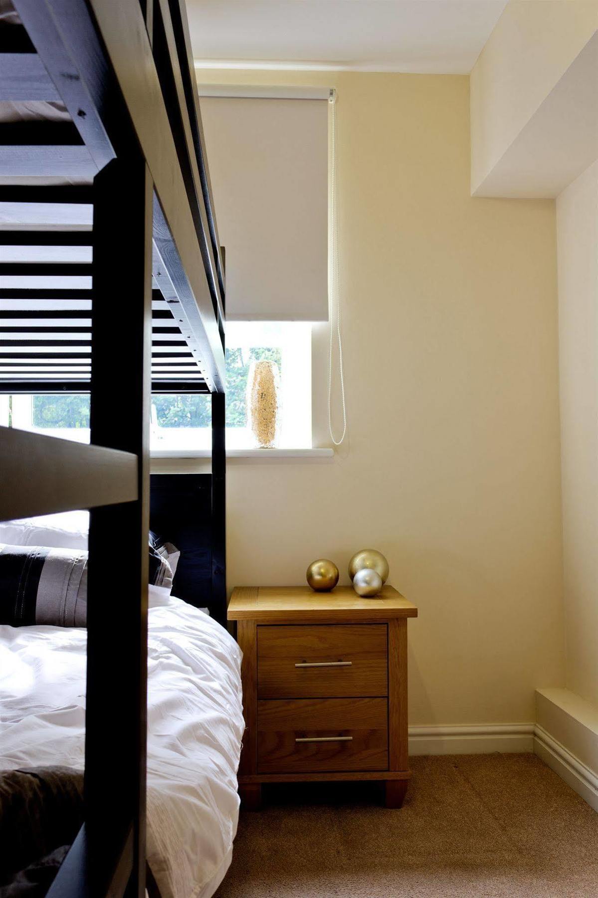 The Lindley Suite - Simple2Let Serviced Apartments Huddersfield Buitenkant foto